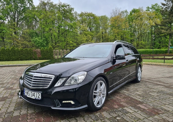 Mercedes-Benz Klasa E cena 56900 przebieg: 254000, rok produkcji 2010 z Iłża małe 106